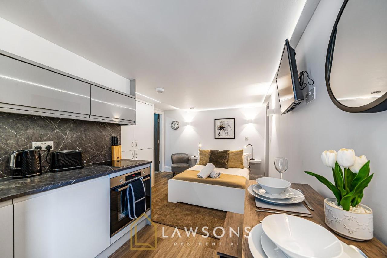 Ferienwohnung Cosy Living By Lawsons Windsor Exterior foto